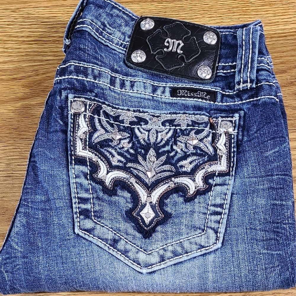 MISS ME VINTAGE JEANS CUFFED CAPRI JW5756P3 WOMANS PRE-OWNED BLUE DENIM 28x21